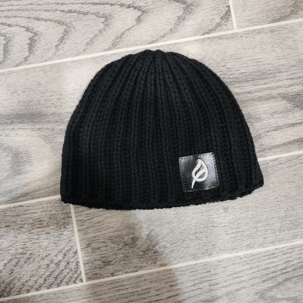 Ptula knitted hat